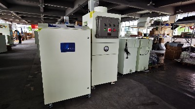 移動(dòng)式工業(yè)集塵器-整機(jī)防爆集塵器-廠家執(zhí)信環(huán)保科技！